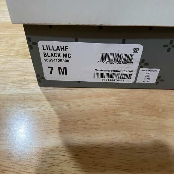 Sun + Stone block heel sandal - Picture 7 of 9